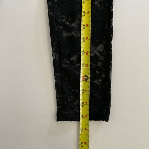 Adore Me Catrice Crotchless Catsuit Lingerie Sz M Black Lace Sexy Flirty NWT - Picture 10 of 12